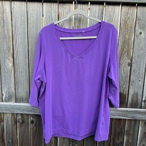 Caslon tshirt vneck half sleeve plus 2X